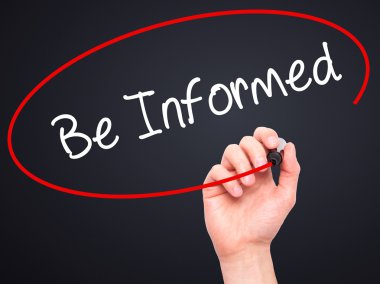 Adam el olmak bilgili ile siyah kalemi görsel ekranda yazma