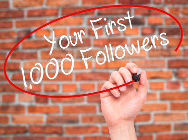 Adam el Your ilk 1.000 takipçileri siyah kalemi o ile yazma