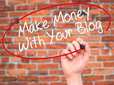 Adam el ile siyah kalemi yazma Your Blog ile para yapmak