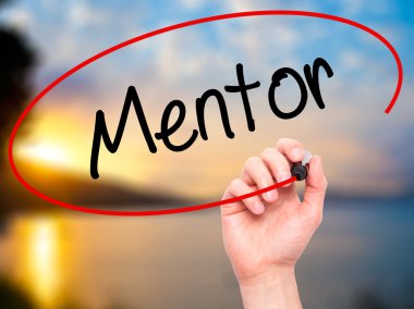 Adam el akıl hocası ile siyah kalemi görsel ekranda yazma.