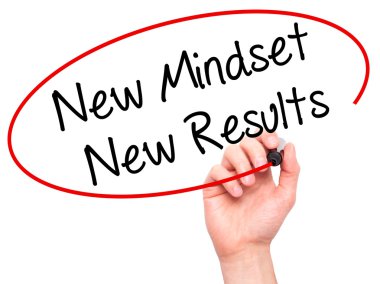 Adam el yeni zihniyet yeni sonuçları ile siyah kalemi VI üzerinde yazma.