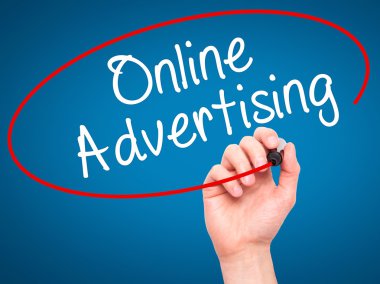 Adam el online reklam ile siyah kalemi görsel üzerinde yazılı. 