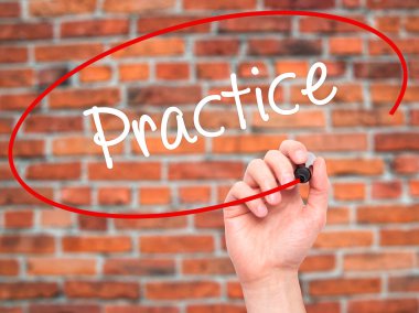 Adam el uygulama ile siyah kalemi görsel ekranda yazma.