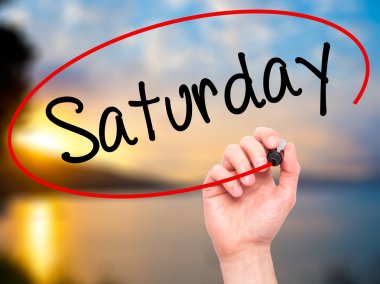 Adam el Cumartesi ile siyah kalemi görsel ekranda yazma.