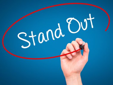 Adam el stand dışarı görsel ekranda siyah kalemi ile yazma