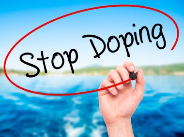 Adam el durdurmak Doping ile siyah kalemi görsel ekranda yazma