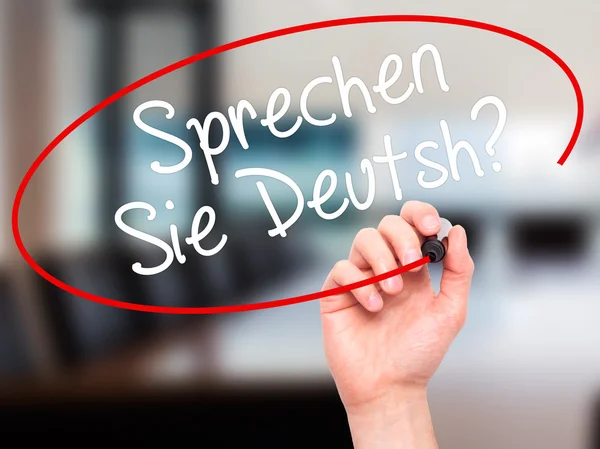 男は手書きですか話すドイツ語(ドイツ語) で黒マルで — ストック写真