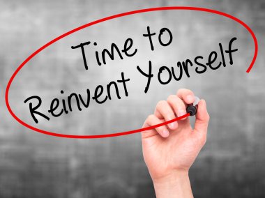 Adam el zaman kendini yeniden icat üzerinde siyah kalemi ile yazma 