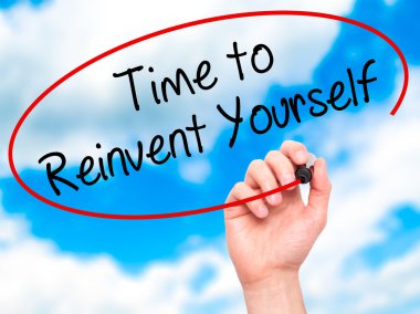 Adam el zaman kendini yeniden icat üzerinde siyah kalemi ile yazma 