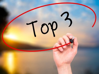 Adam el yazma top 3 siyah kalemi ile görsel ekranda