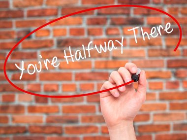 Yazdığınız adam el yarıya kadar orada visua üzerinde siyah kalemi ile konum