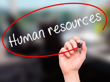 Görsel scr üzerinde siyah kalemi ile el yazma insan kaynakları dostum