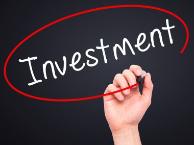 Adam el yatırım ile siyah kalemi görsel ekranda yazma.