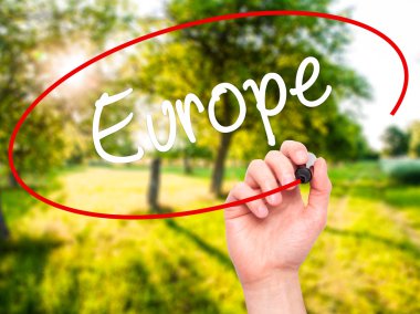 Adam el Europe ile siyah kalemi görsel ekranda yazma.