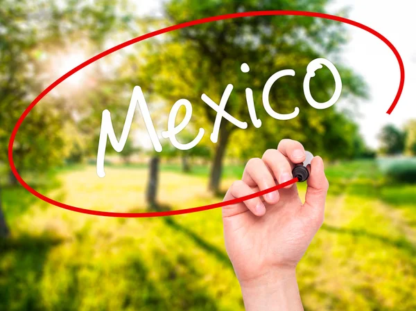 Man Hand writing Mexico  with black marker on visual screen — Stock Photo, Image