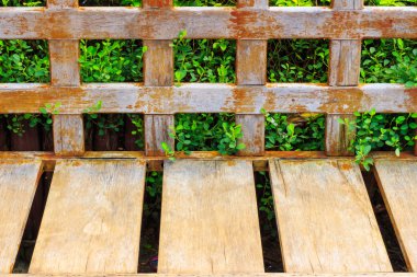 Eski ahşap uzun kolları sandalye