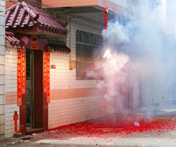 Firecracker outside the house — Stock Photo, Image