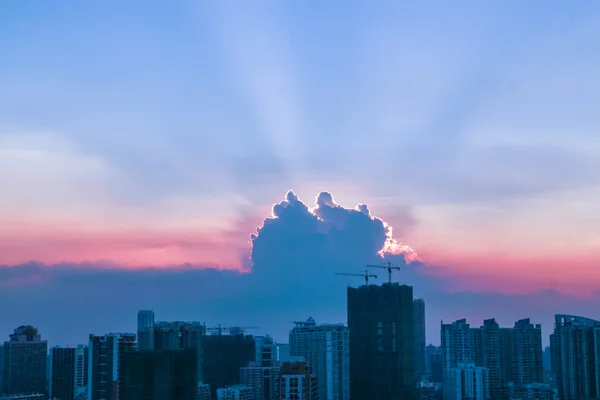 Zonsondergang uitzicht op de stad Guangzhou — Stockfoto