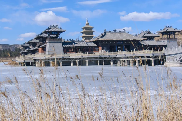 中式仿古仿建筑中心的 l — 图库照片