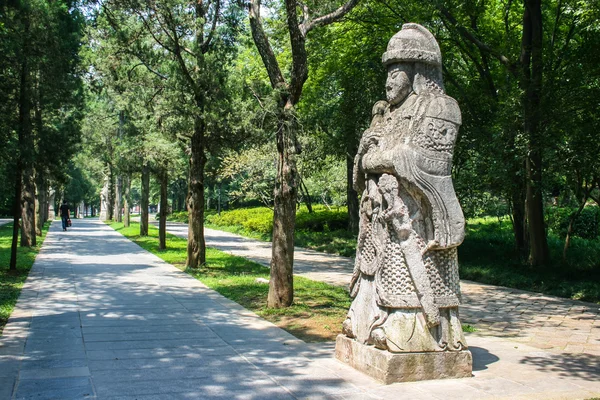 O caminho espiritual do Mausoléu dos Imperadores Ming — Fotografia de Stock