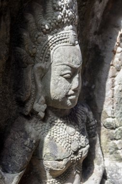 Tanrı figürü yakın çekim