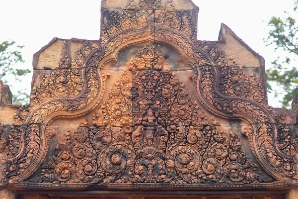 Edificios y artes en Banteay Srei en Camboya —  Fotos de Stock