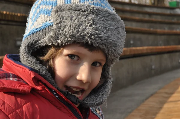 Amfitiyatro çocukta. Haritayı ekrana