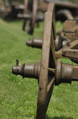 Ahşap tekerlekli araba. Müzesi, yenilenmiş anıt. Waggon sürüş