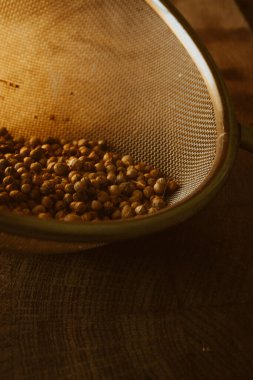 Güzel kişniş tohumları, mutfakta kişniş.