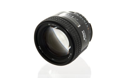 Nikon 85mm f1.8 Af ve Af-D Nikkor