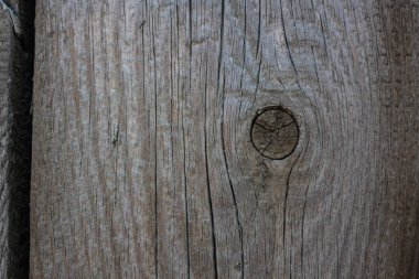 Çatlak ve düğümlü eski ahşap dokusu