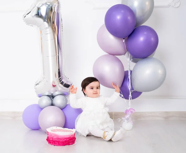 Baby Girl White Dress Sitting Floor Celebrating Her First Birthday — Stock Photo, Image