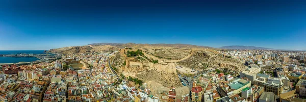 Almeria Středověké Hradní Panorama Modrou Oblohou Vzduchu Andalusii Španělsko Bývalá — Stock fotografie