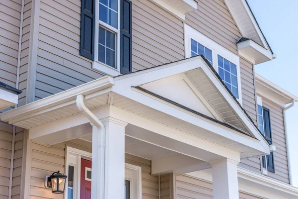 Portico Leading Entrance Vinyl Horizontal Lap Siding Covered Building Roof — Stock Photo, Image