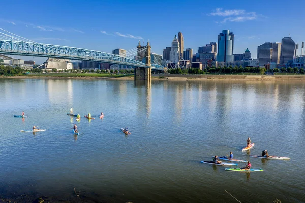 Covington Newport Kentucky Den Gökdelenlerle Cincinnati Şehir Merkezi Manzarası — Stok fotoğraf
