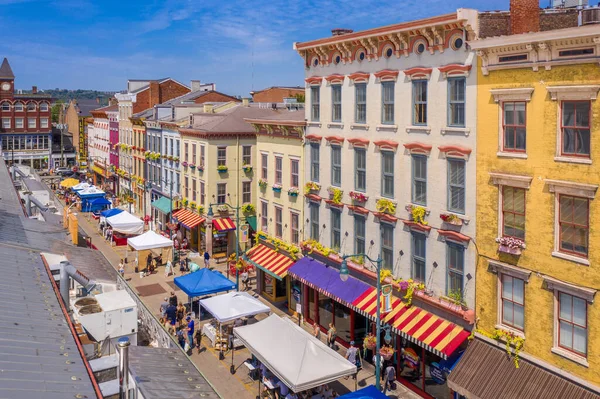 Luchtfoto Van Kleurrijke Findlay Markt Opnieuw Gentrified Rijn Buurt Van — Stockfoto