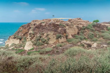 Apollonia Haçlı Kalesi Akdeniz kıyısında Herzliya İsrail yakınlarında, Haçlı döneminin kazıları harabe.