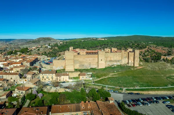 Siguenza Luchtfoto Panorama Van Kasteel Stad Met Blauwe Lucht Spanje — Stockfoto