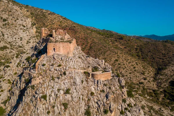 Gökyüzü Mavi Olan Castellon Spanya Yakınlarındaki Ortaçağ Borriol Tepesi Şatosu — Stok fotoğraf
