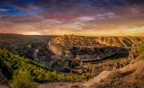 Vue Aérienne Haut Vers Bas Rivière Jucar Entourant Ville Médiévale — Photo