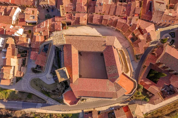Luftaufnahme Der Stadt Mora Rubielos Mit Mittelalterlicher Gotischer Burg Und — Stockfoto