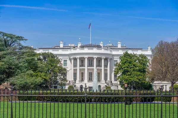 White House Blue Sky Washington Usa — Stock Photo, Image