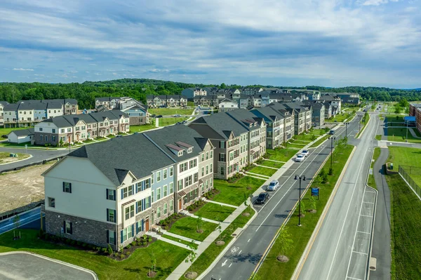 Vista Aérea Nueva Comunidad Residencial Clase Media Con Apartamentos Unidades — Foto de Stock