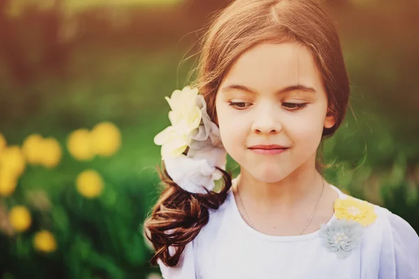 Niña feliz — Foto de Stock