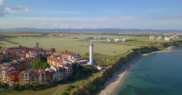 Vista aérea de drones no Farol. Aheloy, Bulgária — Vídeo de Stock
