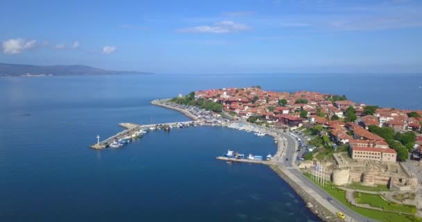 Flygfoto över den antika staden Nessebar, Bulgarien — Stockvideo