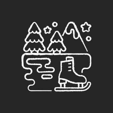 Siyah arka planda açık havada buz pateni beyaz tebeşir ikonu. Pistin dışında. Kış eğlencesi Mevsimlik eğlence. Bayram eğlencesi aktivitesi. İzole edilmiş vektör karatahta çizimi