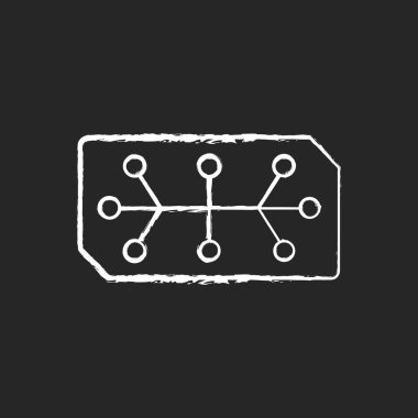 Elektriksel bilgisayar parçaları siyah arkaplanda beyaz tebeşir simgesi. Elektronik sistemde elektronları ya da ilgili alanları etkilemek için kullanılan parçalar. İzole edilmiş vektör karatahta çizimi