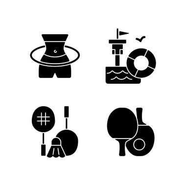 Yaz kampı aktiviteleri beyaz uzayda siyah sembol üzerine kurulmuş. Hula Hoop antrenmanı. İlk yardım. Badminton 'da. Masa tenisi. Vücut ısısı. Cankurtaran eğitimi. Siluet sembolleri. Vektör izole illüstrasyonu