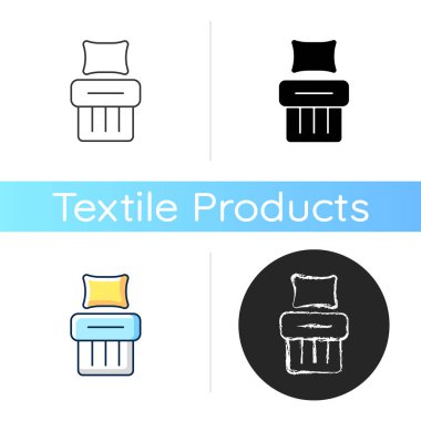Tek kişilik yatak takımı simgesi. Yastıklı battaniye. Dinlenmek için otel odası. Rahat bir yatak. Tekstil ürünleri, ev giysileri. Lineer siyah ve RGB renk stilleri. İzole vektör çizimleri